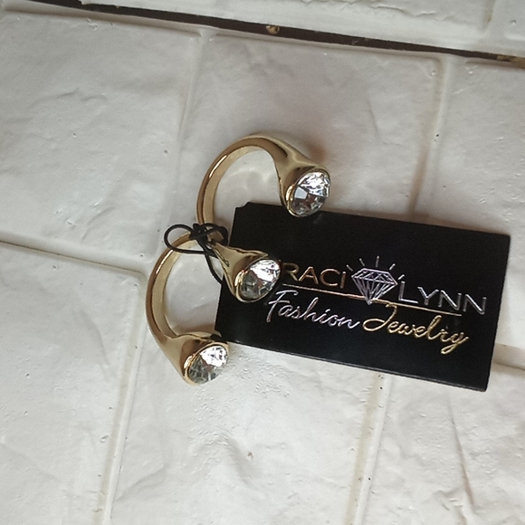 Ring - Picture 6 of 6